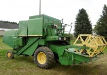 Sklízecí mlátičky John Deere 952