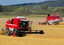 Sklízecí mlátičky Massey Ferguson Activa 7245