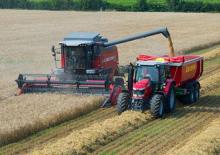 Sklízecí mlátičky Massey Ferguson Activa 7340