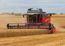 Sklízecí mlátičky Massey Ferguson Beta 7360 PL