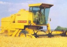 Sklízecí mlátičky New Holland Clayson 8050