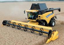 Sklízecí mlátičky New Holland CR 8070 SCR