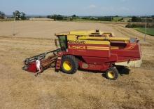 Sklízecí mlátičky New Holland L 523 MCS