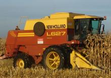 Sklízecí mlátičky New Holland L 627 Integr.