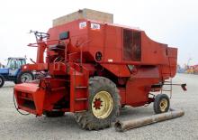 Sklízecí mlátičky Laverda M 120