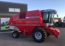 Sklízecí mlátičky Massey Ferguson MF 40 RS