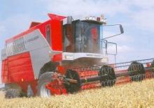 Sklízecí mlátičky Massey Ferguson MF 7250