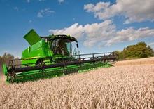 Sklízecí mlátičky John Deere S 680