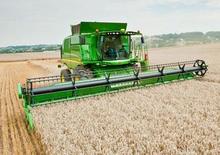 Sklízecí mlátičky John Deere T 670 LL