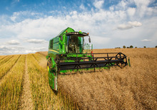 Sklízecí mlátičky John Deere W650 HM™