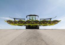 Sklízecí mlátičky žací hlavice na kukuřici Claas Orbis 10500