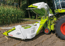 Sklízecí mlátičky žací hlavice na kukuřici Claas Orbis 750