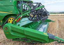 Sklízecí mlátičky žací lišty John Deere 735X