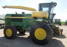 Sklízecí řezačky - pohon na 2 kola John Deere 6850