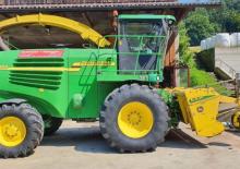 Sklízecí řezačky - pohon na 2 kola John Deere 7200