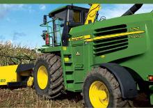 Sklízecí řezačky - pohon na 2 kola John Deere 7750