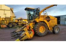 Sklízecí řezačky - pohon na 4 kola New Holland FX 28