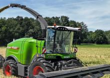 Sklízecí řezačky - pohon na 4 kola Fendt Katana 850
