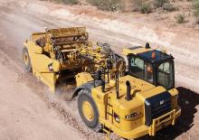 Skrejpry Caterpillar 623H