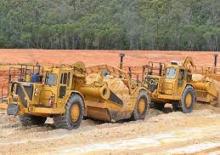Skrejpry Caterpillar 637