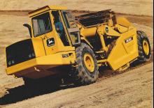Skrejpry John Deere Construction 762B