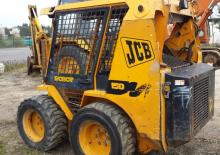 Smykem řízené nakladače JCB 150