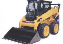 Smykem řízené nakladače Caterpillar 242B Series 3