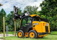 Smykem řízené nakladače JCB 250SSL