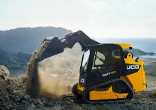 Smykem řízené nakladače JCB 300T