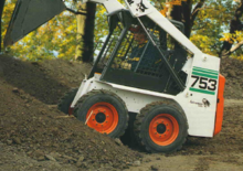 Smykem řízené nakladače Bobcat 753 G