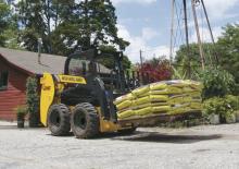 Smykem řízené nakladače New Holland L216