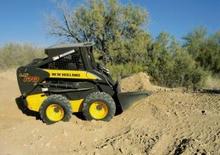 Smykem řízené nakladače New Holland LS 170