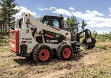 Smykem řízené nakladače Bobcat S595