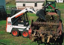 Smykem řízené nakladače Bobcat S70
