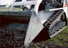 Smykem řízené nakladače Bobcat T 140 ACS