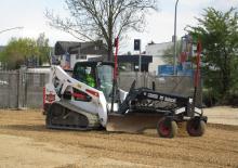 Smykem řízené nakladače Bobcat T650