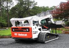 Smykem řízené nakladače Bobcat T770