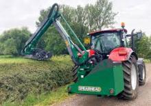 Svahové sekačky Spearhead Twiga 7000 Flex