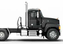 Tahače Mack Pinnacle Day Cab MP8 4x2