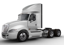 Tahače International PROSTAR 122 Day Cab Navistar N13 6x4