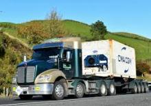 Tahače Kenworth T410 Day Cab MX13 8x4