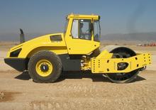 Tahačové válce Bomag BW 219 DH-4