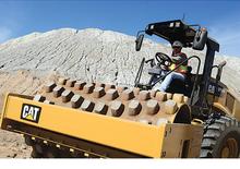 Tahačové válce Caterpillar CP54B