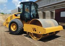 Tahačové válce Caterpillar CP56