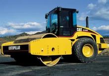 Tahačové válce Caterpillar CS 663 E