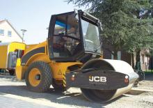 Tahačové válce JCB VM75 PD