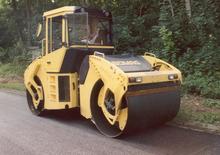 Tandemové vibrační válce Bomag BW 161 AD-4