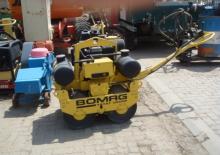 Tandemové vibrační válce Bomag BW 75 S-2