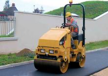 Tandemové vibrační válce Caterpillar CB14 XW