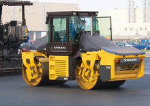 Tandemové vibrační válce Volvo DD95